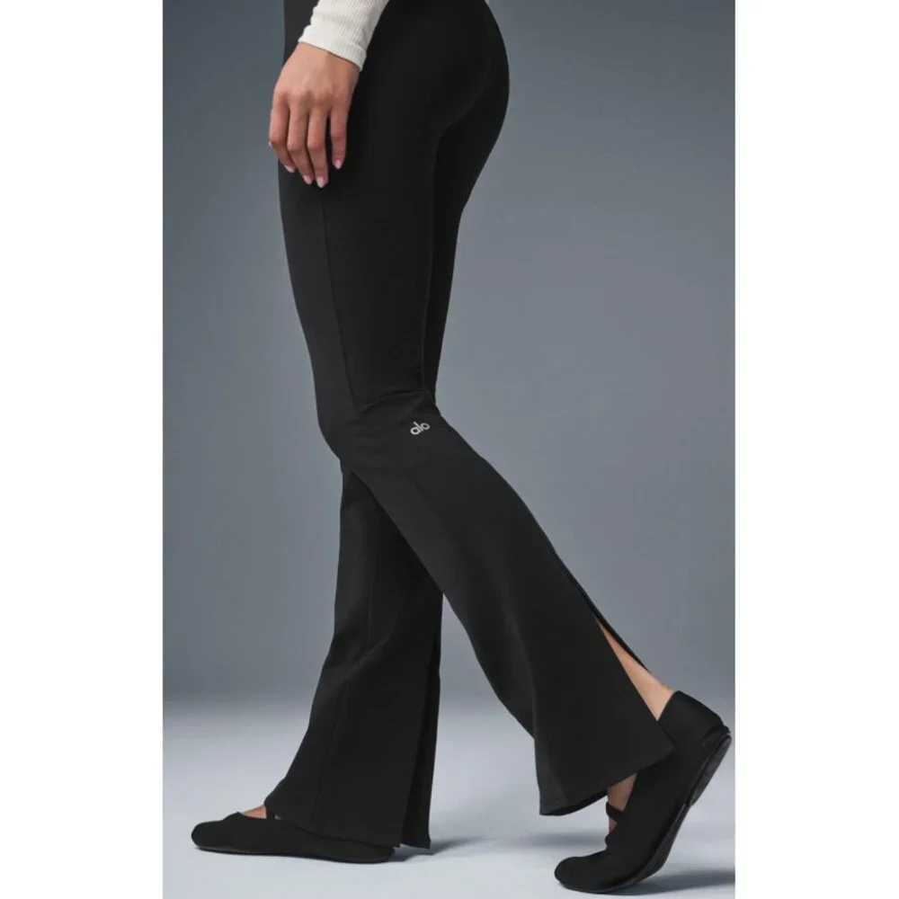 Alo High-Waist Rise Kick-Back Flutter Leggings Black Seamed Back Slit Hem Flare